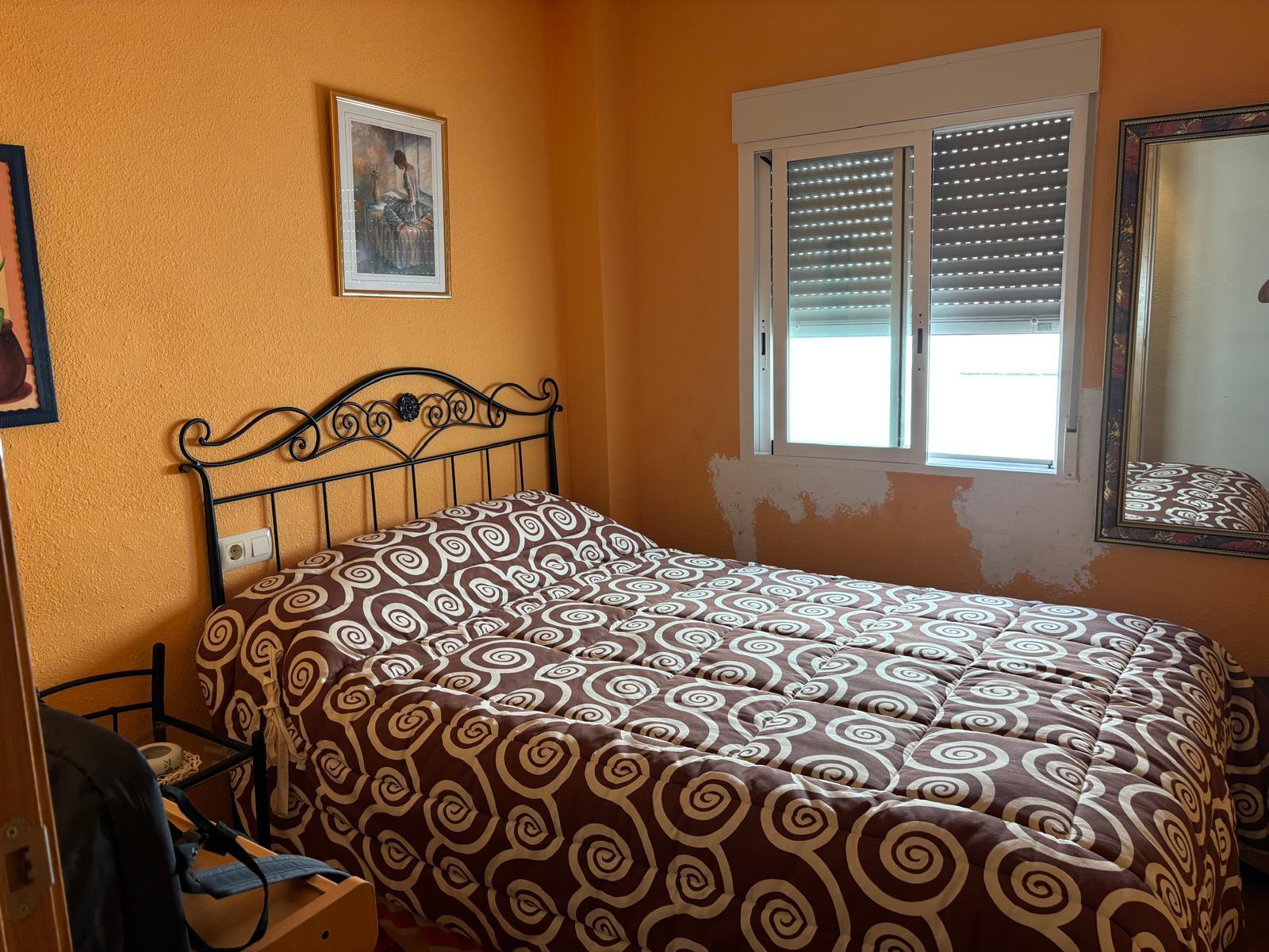 Imagen 11 Apto. Playa en venta en Torrevieja / A unos 25 metros de la Playa del Cura