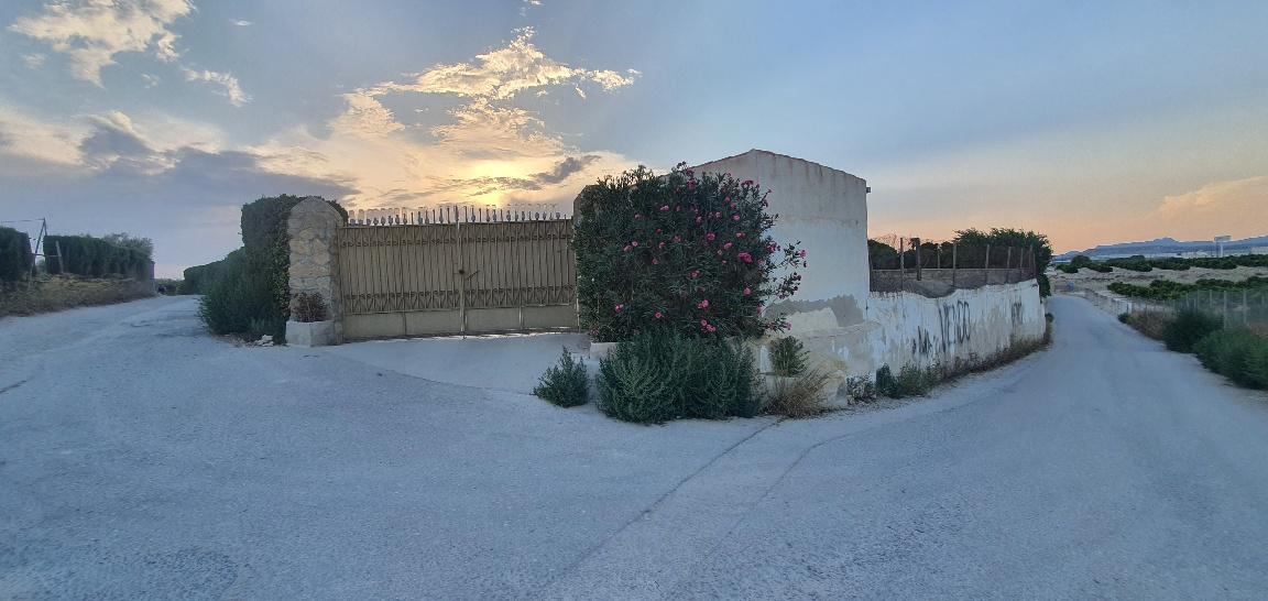 Imagen 4 Casa Aislada en venta en Cieza / Paraje del Tamarit