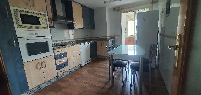 Imagen 12 Inmueble 299262 - Piso en venta en Hellín / Zona carretera de Murcia frente a Yutera