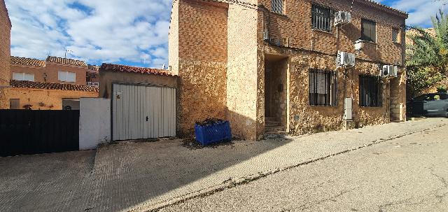 Imagen 1 Inmueble 299583 - Casa Adosada en venta en Hellín / Ronda Sur en Cañada de Agra