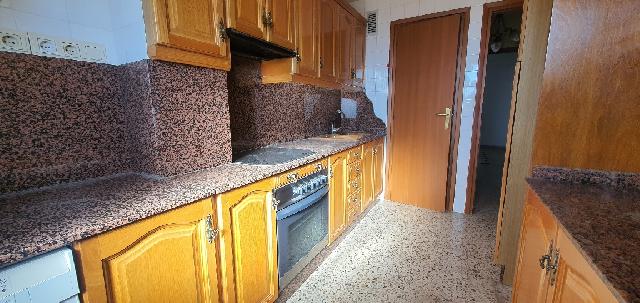 Imagen 6 Inmueble 301733 - Piso en venta en Hellín / Zona Melchor de Macanaz frente a Jardín Tamborileros