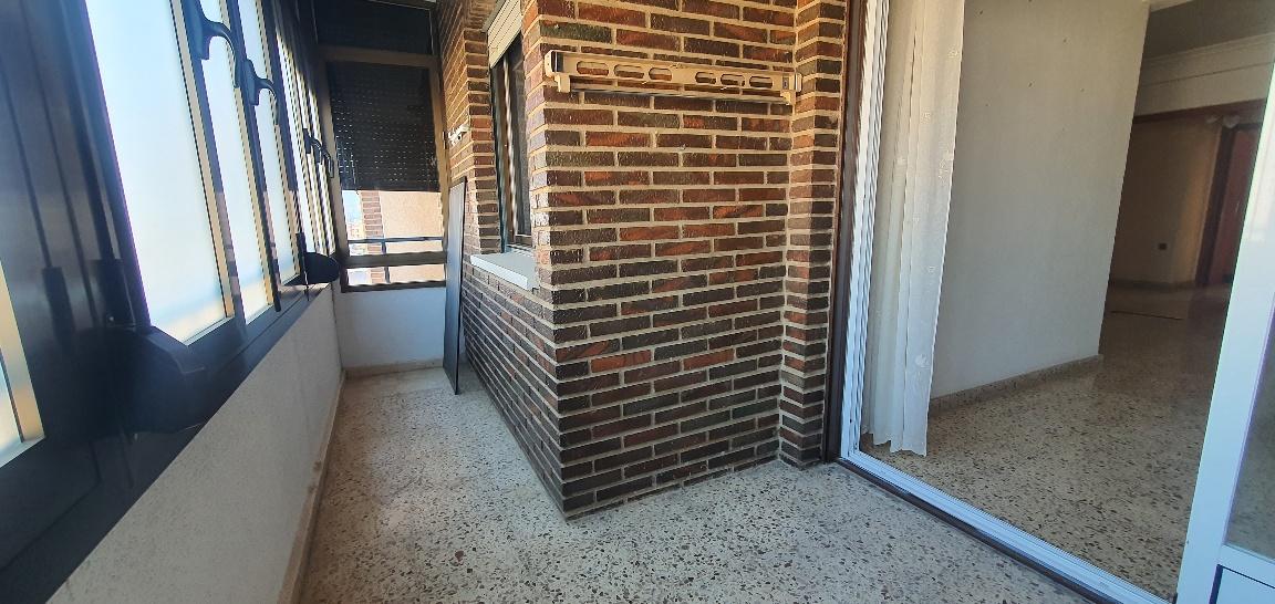 Imagen 11 Piso en venta en Hellín / Zona Melchor de Macanaz frente a Jardín Tamborileros