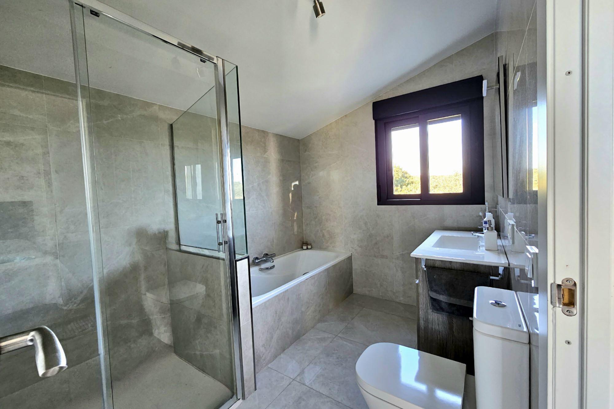 Imagen 18 Casa en venta en Valdemorillo / Casa en Avenida de Los Castillos, Valdemorillo