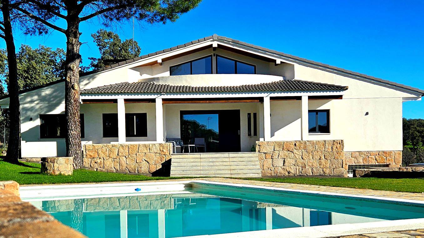 Imagen 1 Casa en venta en Valdemorillo / Casa en Avenida de Los Castillos, Valdemorillo