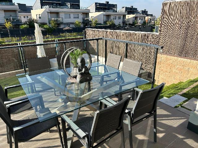 Imagen 8 Inmueble 283057 - Casa en venta en Boadilla Del Monte / Gran Chalet en Urbanización en Boadilla del Monte