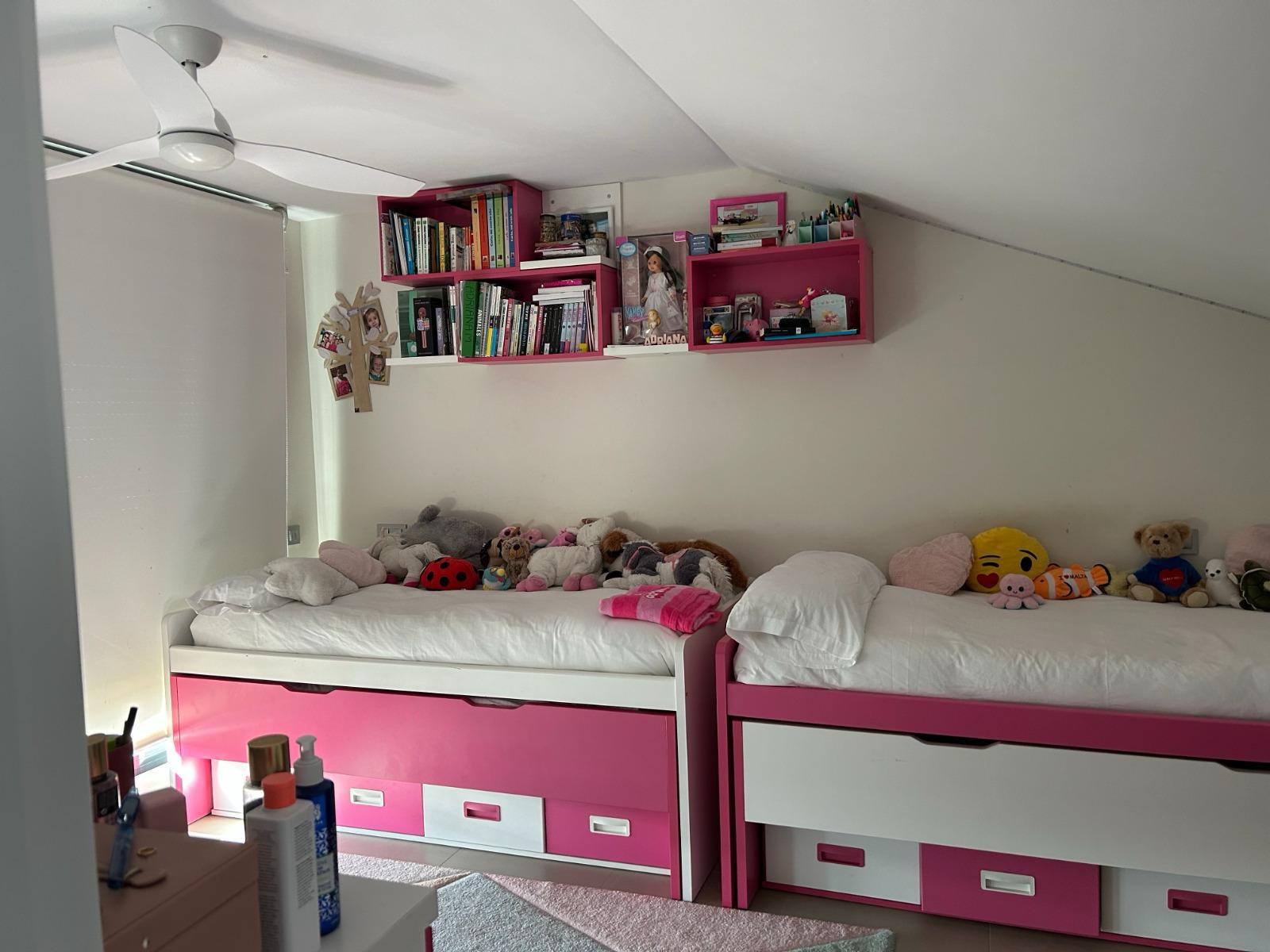 Imagen 26 Casa en venta en Boadilla Del Monte / Gran Chalet en Urbanización en Boadilla del Monte