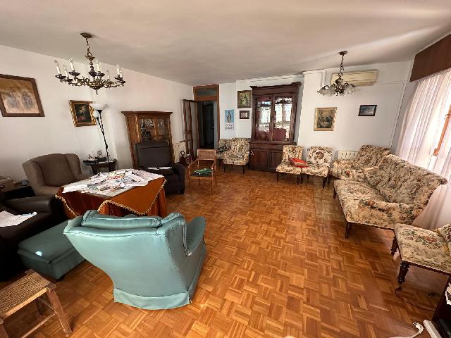 Imagen 4 Inmueble 289106 - Piso en venta en Málaga / Paseo Marítimo Ciudad de Melilla