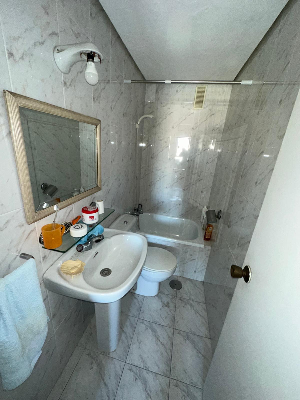 Imagen 25 Piso en venta en Málaga / Paseo Marítimo Ciudad de Melilla