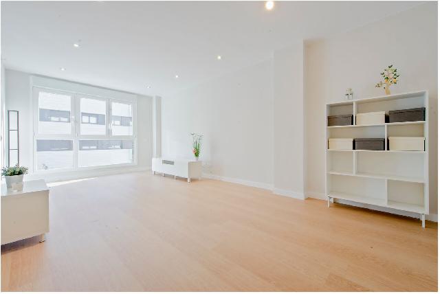 Imagen 5 Inmueble 300290 - Piso en venta en Madrid / Próximo al Centro Comercial Las Rosas