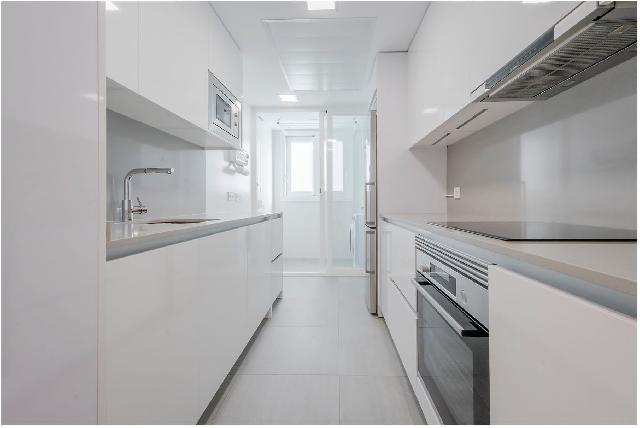 Imagen 6 Inmueble 300290 - Piso en venta en Madrid / Próximo al Centro Comercial Las Rosas