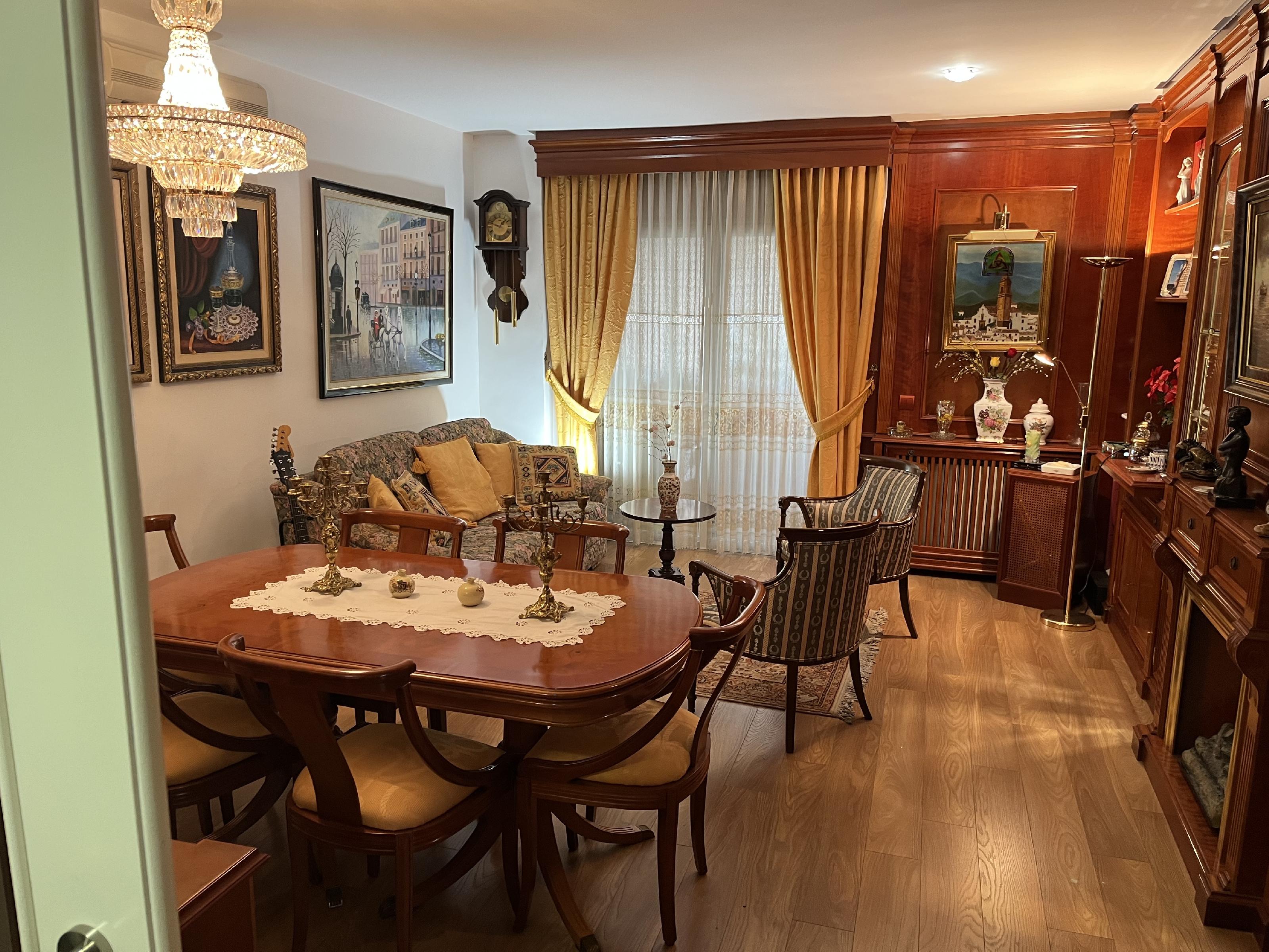 Imagen 2 Piso en venta en Madrid / Próximo a M40