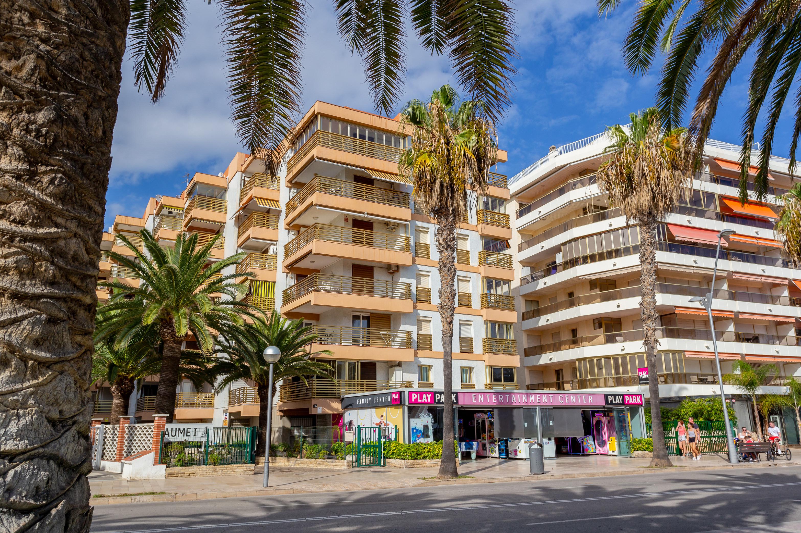 Imagen 30 Apto. Playa en venta en Salou / Paseo Jaume I, Salou