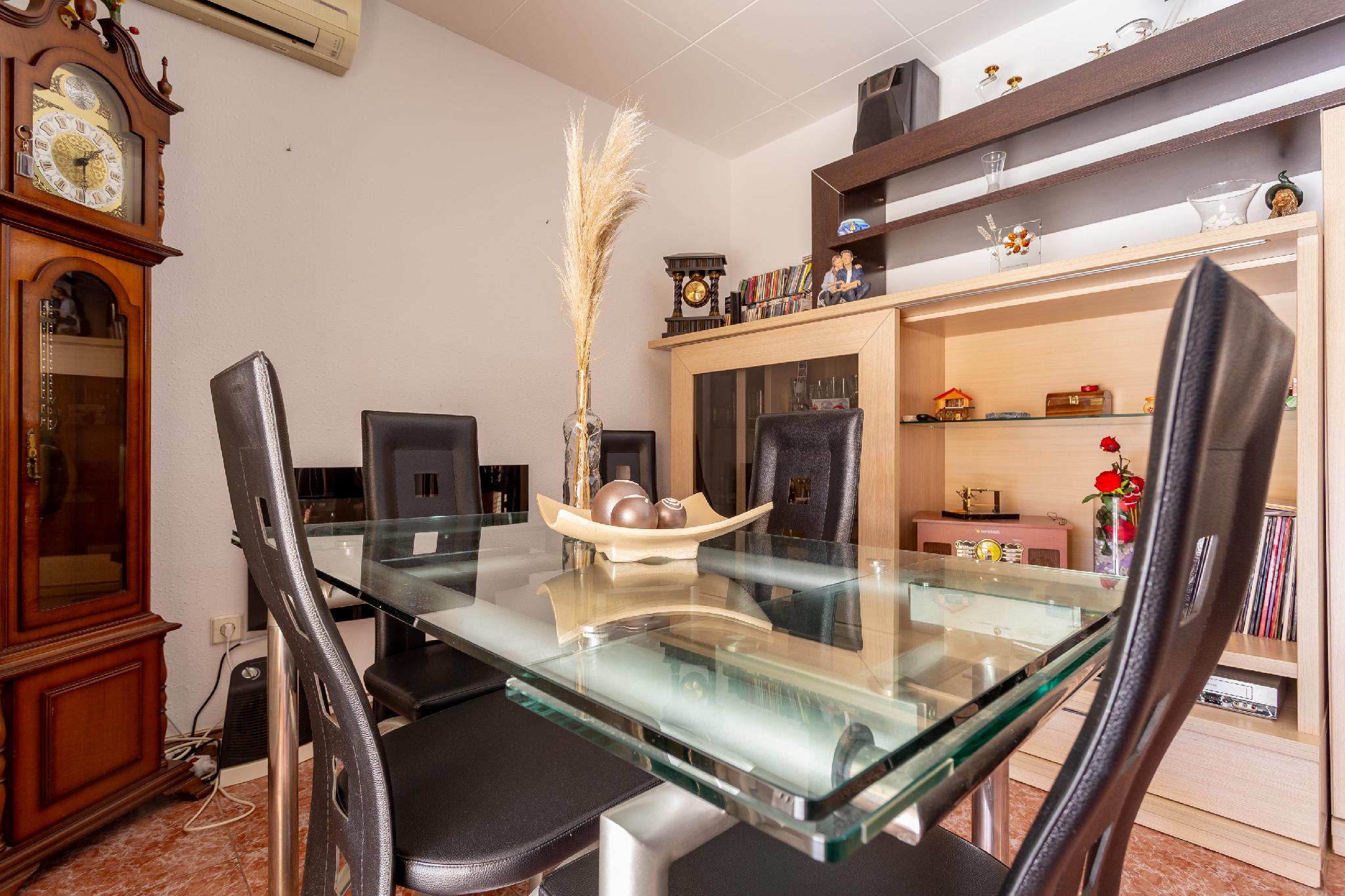 Imagen 10 Apartamento en venta en Salou / Centro urbano Salou, Barenys.