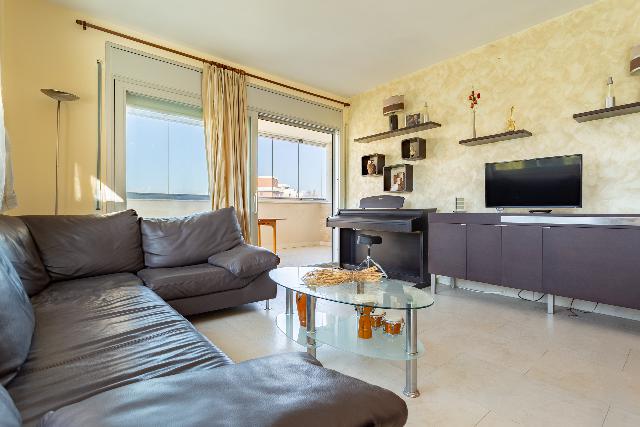 Imagen 14 Inmueble 296799 - Ático en venta en Salou / Al lado de la Plaza Europa. 