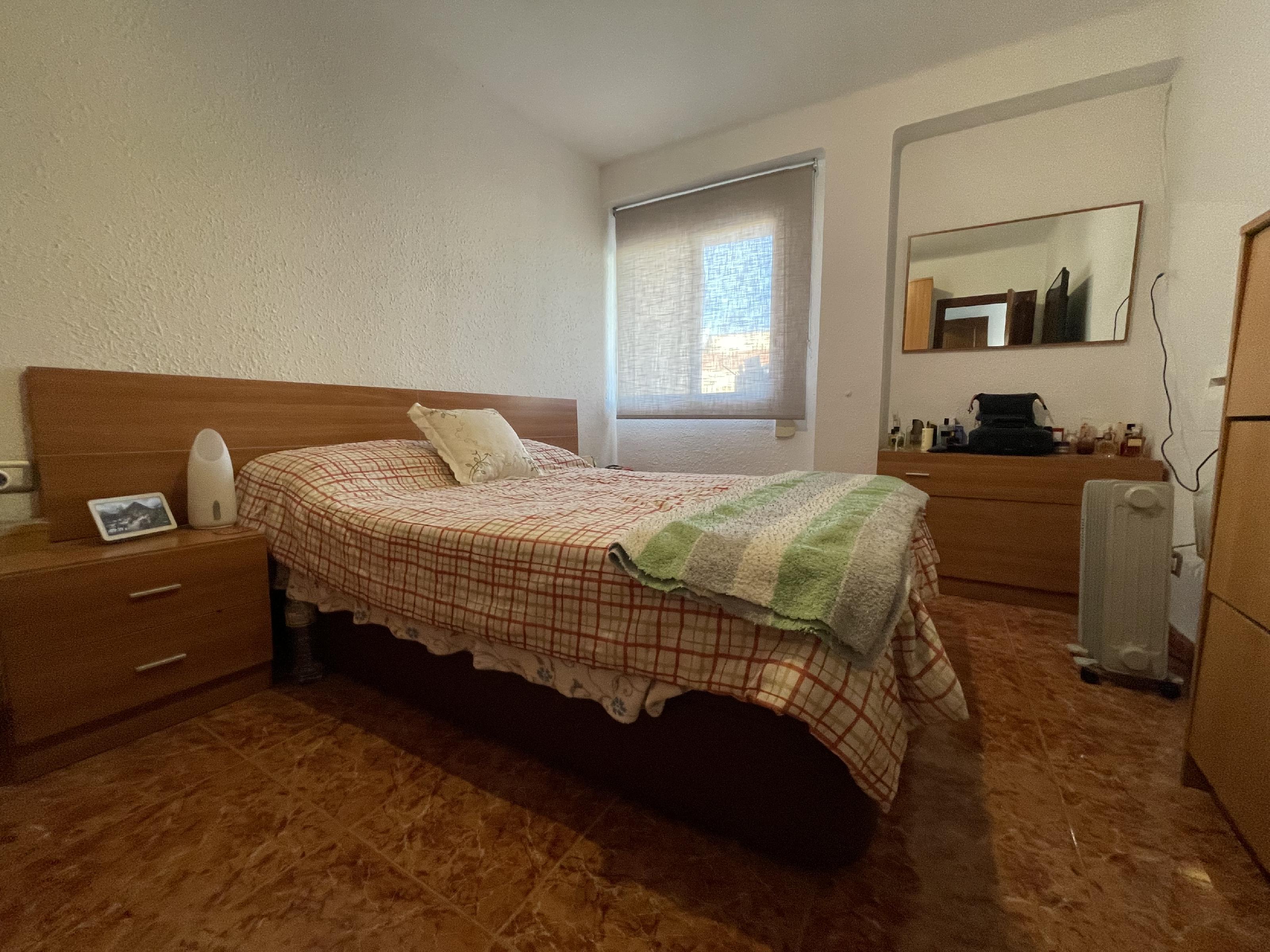 Imagen 16 Apartamento en venta en Reus / Avenida Pere del Cerimonios