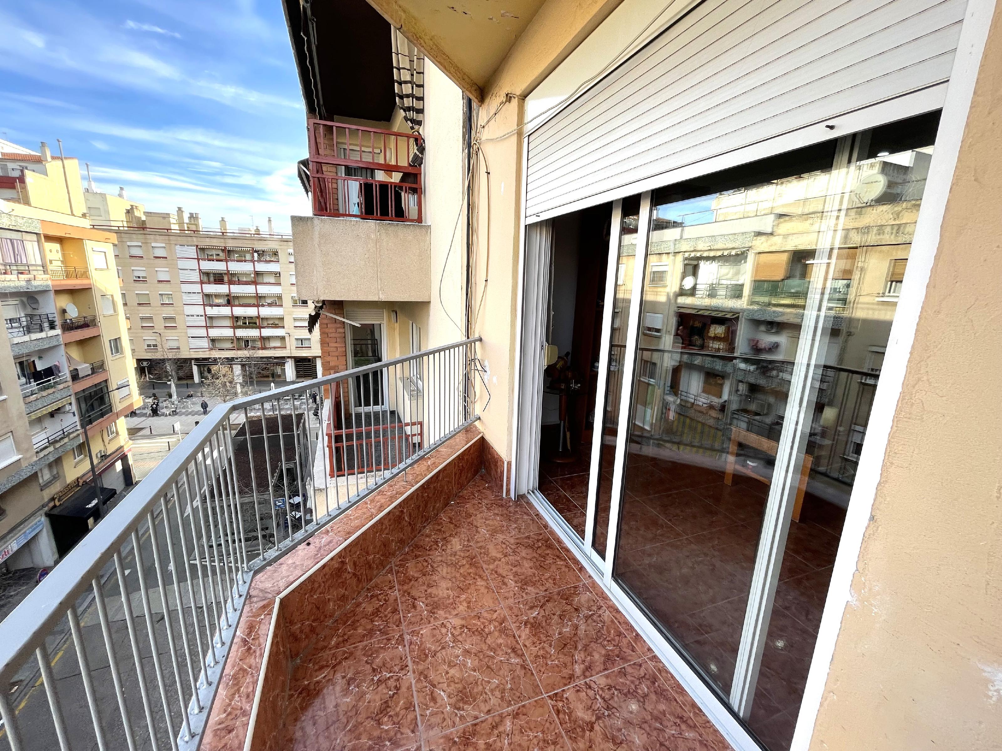 Imagen 5 Apartamento en venta en Reus / Avenida Pere del Cerimonios
