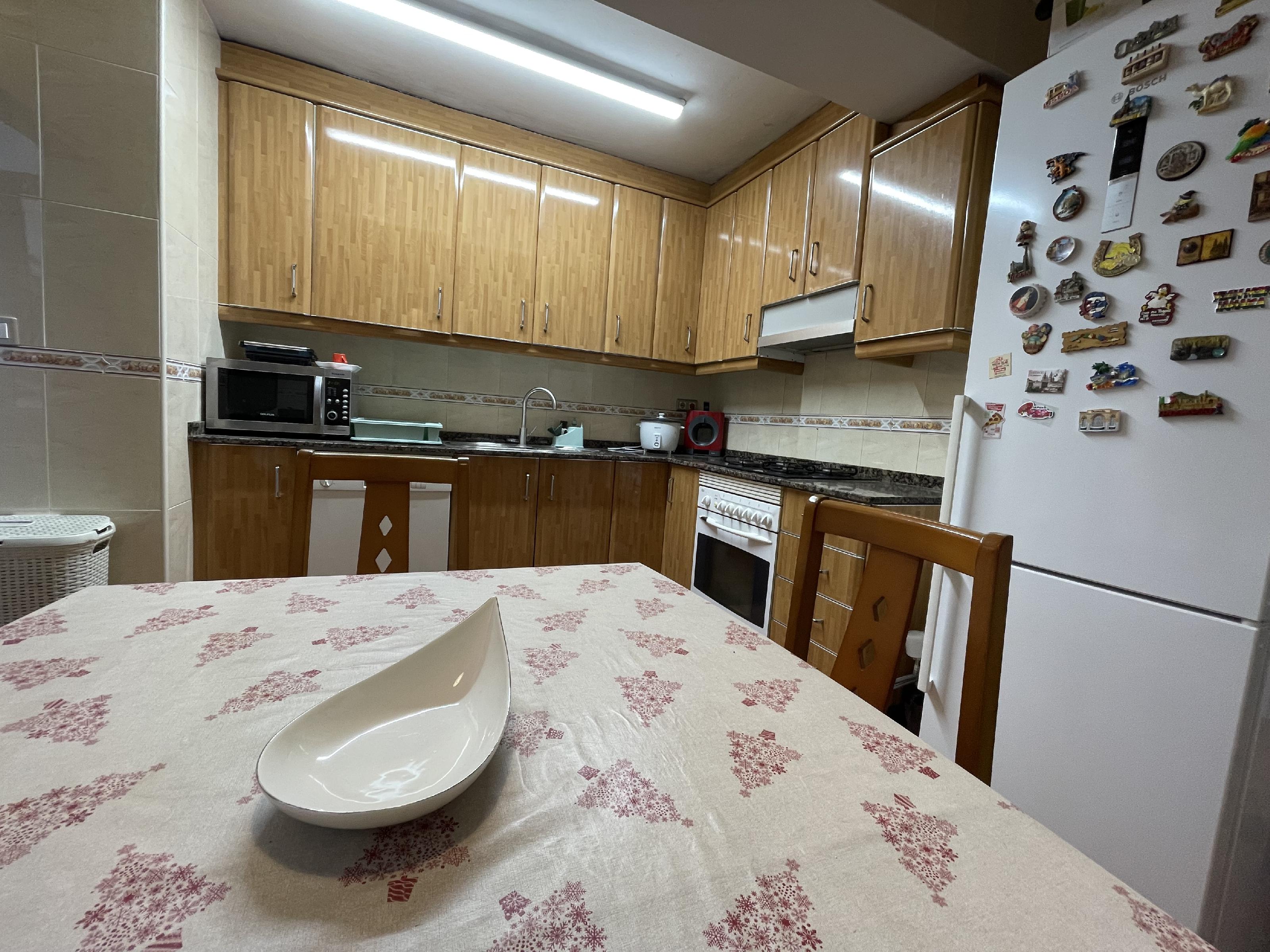 Imagen 12 Apartamento en venta en Reus / Avenida Pere del Cerimonios