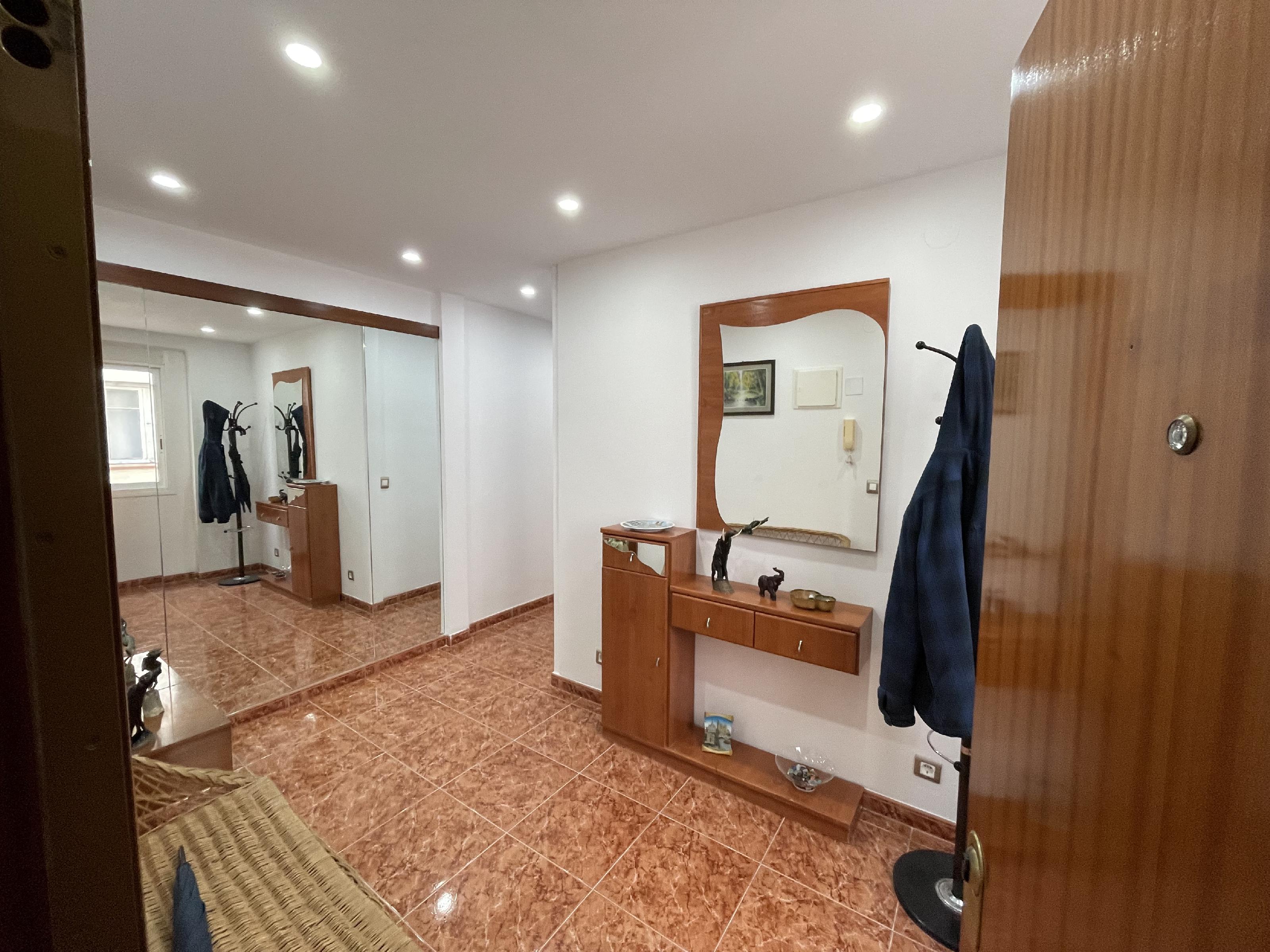 Imagen 33 Apartamento en venta en Reus / Avenida Pere del Cerimonios