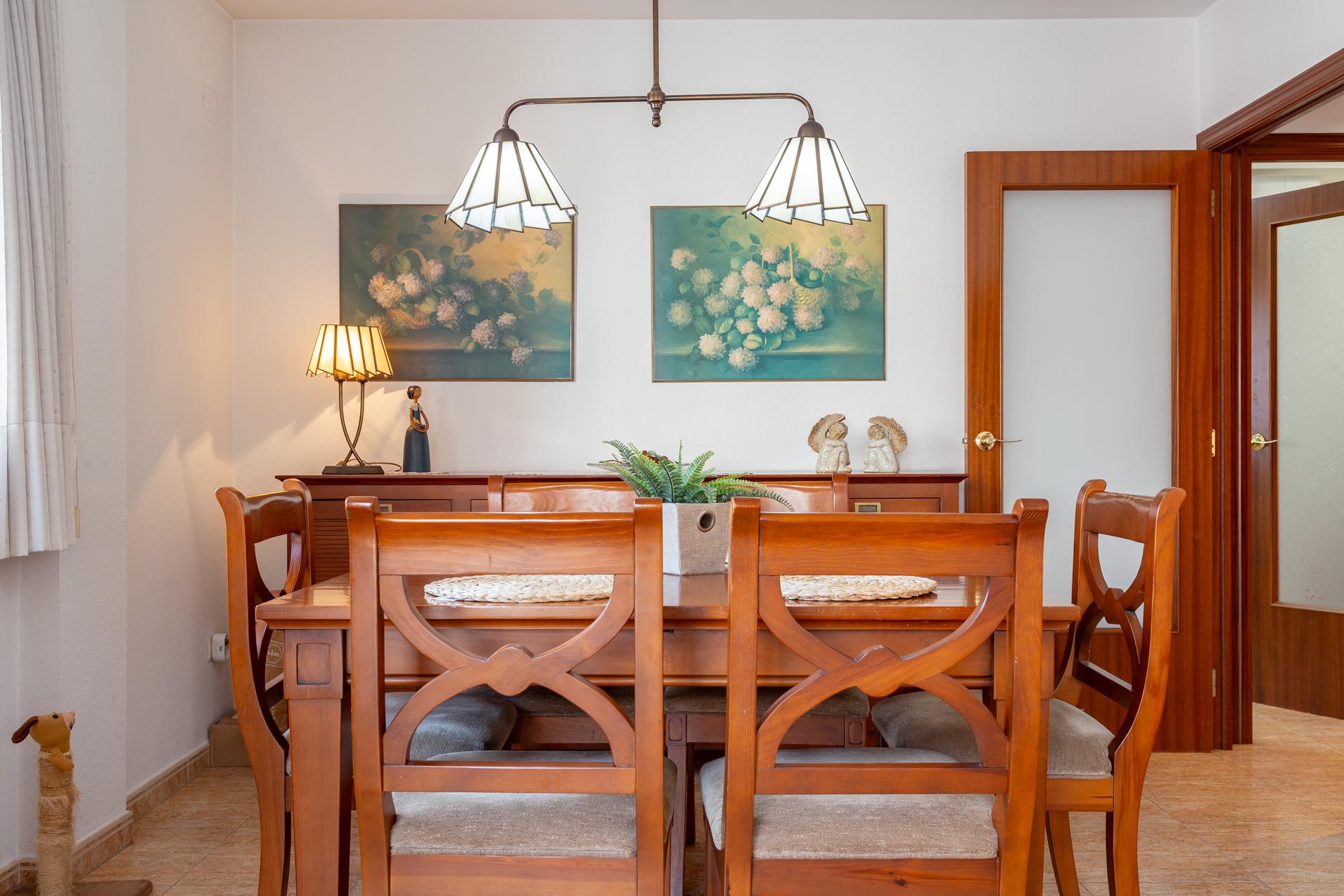 Imagen 3 Piso en venta en Reus / En plena Calle Sarda, Reus