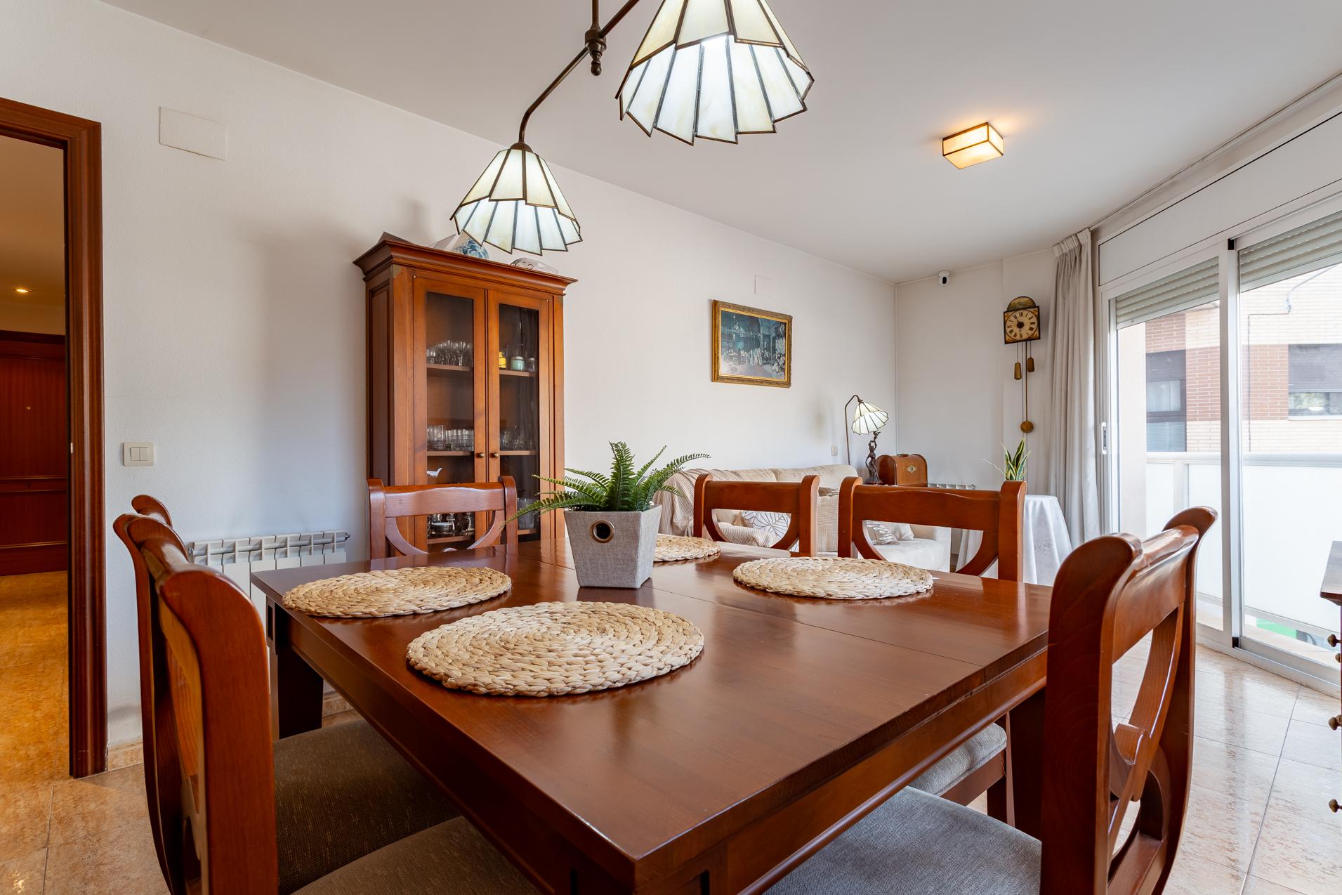 Imagen 5 Piso en venta en Reus / En plena Calle Sarda, Reus