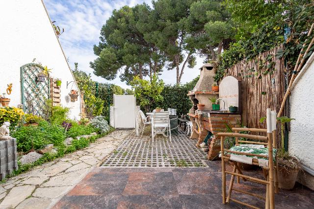 Imagen 14 Inmueble 300009 - Apto. Playa en venta en Salou / Apartamento en C/ Cal-lipolis con licencia turística.