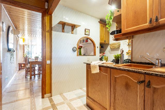 Imagen 18 Inmueble 300009 - Apto. Playa en venta en Salou / Apartamento en C/ Cal-lipolis con licencia turística.