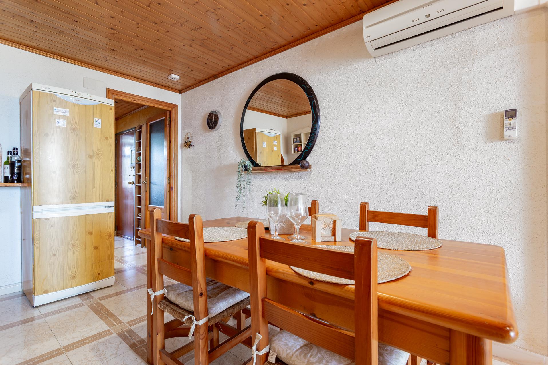 Imagen 24 Apto. Playa en venta en Salou / Apartamento en C/ Cal-lipolis con licencia turística.