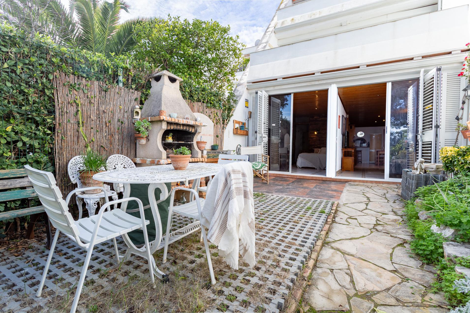 Imagen 26 Apto. Playa en venta en Salou / Apartamento en C/ Cal-lipolis con licencia turística.