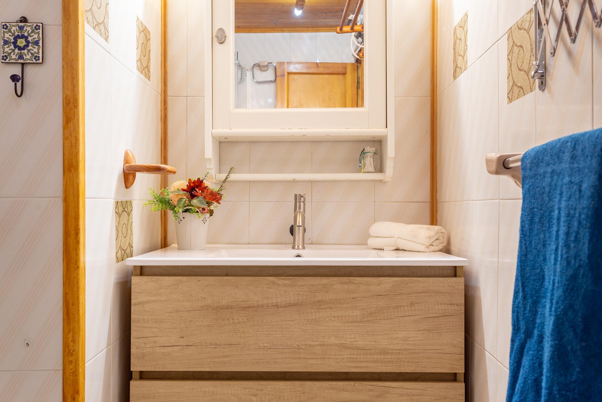 Imagen 29 Apto. Playa en venta en Salou / Apartamento en C/ Cal-lipolis con licencia turística.