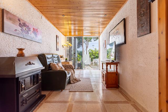 Imagen 32 Inmueble 300009 - Apto. Playa en venta en Salou / Apartamento en C/ Cal-lipolis con licencia turística.