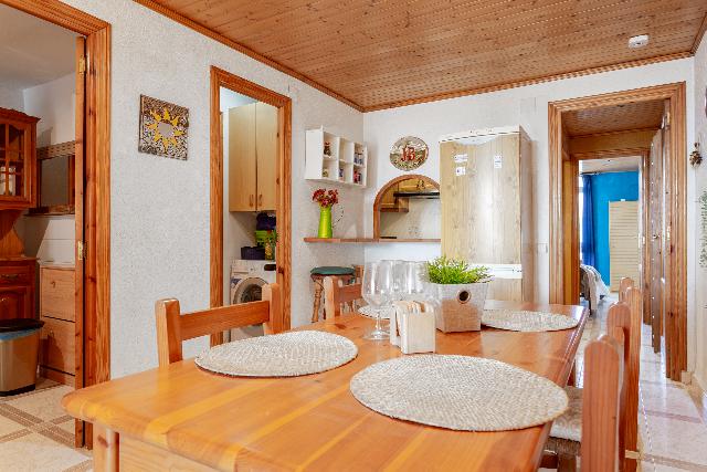 Imagen 35 Inmueble 300009 - Apto. Playa en venta en Salou / Apartamento en C/ Cal-lipolis con licencia turística.