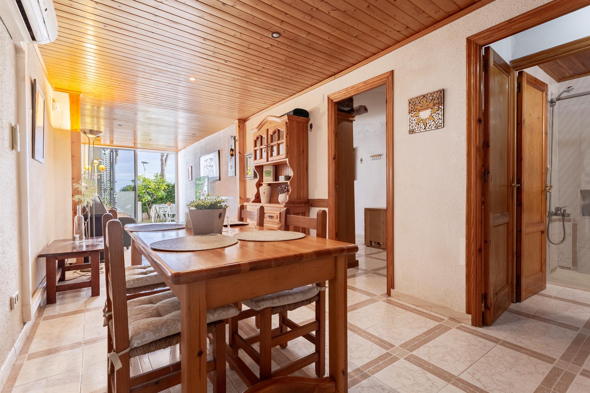 Imagen 5 Apto. Playa en venta en Salou / Apartamento en C/ Cal-lipolis con licencia turística.