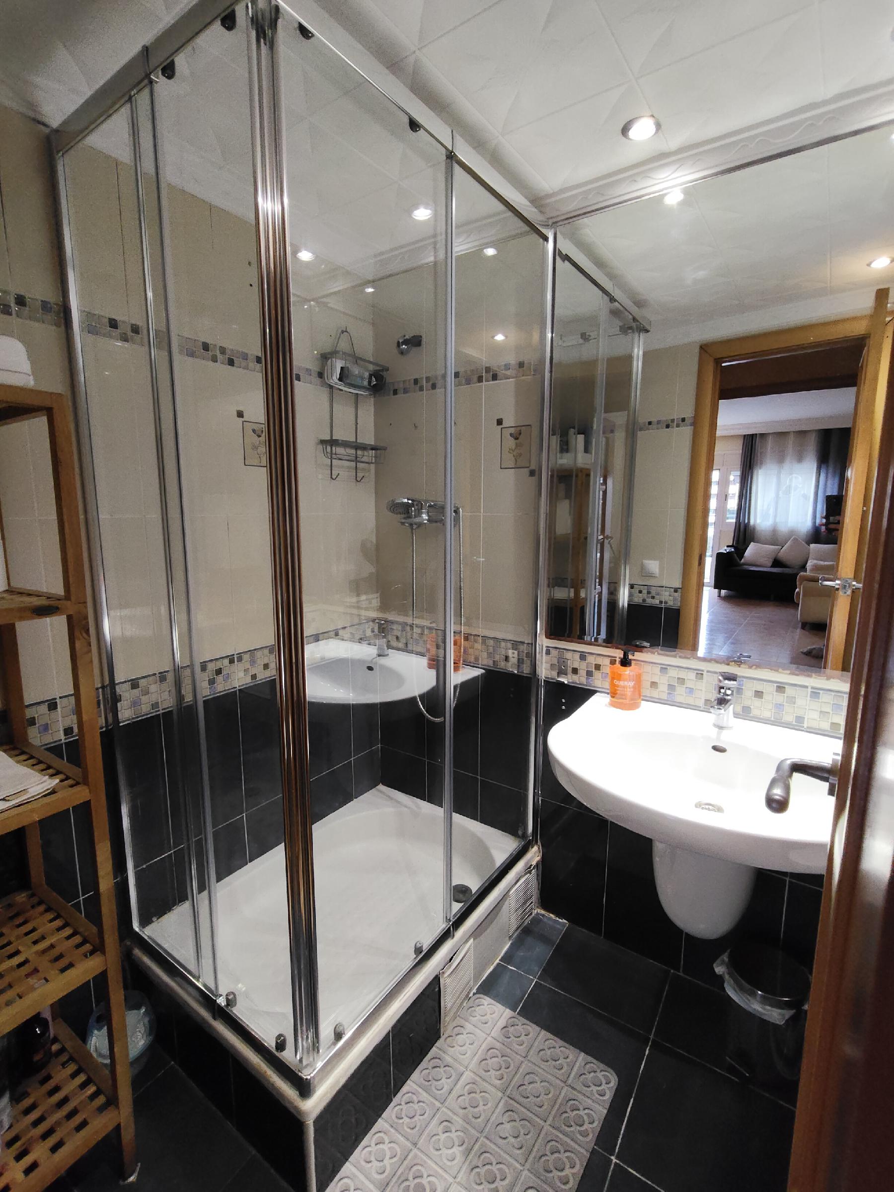 Imagen 24 Piso en venta en Reus / A 10 minutos del centro de Reus.