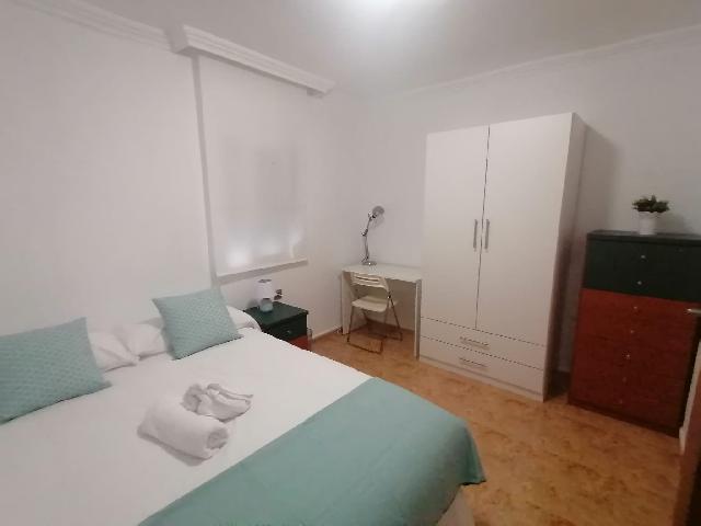Imagen 18 Inmueble 300628 - Piso en venta en Reus / A 10 minutos del centro de Reus.