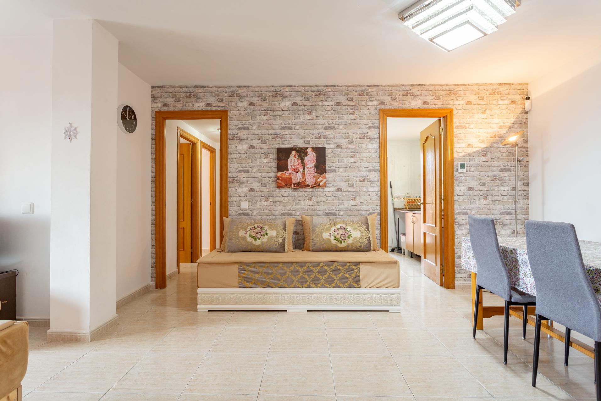 Imagen 2 Piso en venta en Mont-roig Del Camp / Cerca de la playa, en la urbanizacion Solemio.