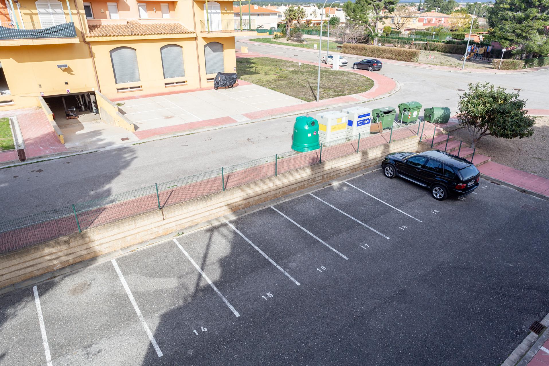 Imagen 32 Piso en venta en Mont-roig Del Camp / Cerca de la playa, en la urbanizacion Solemio.