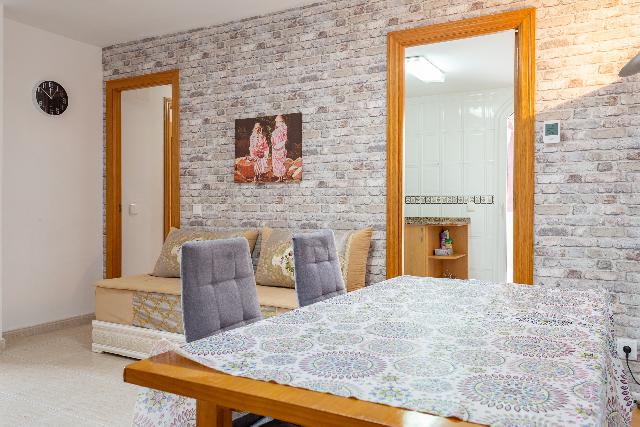 Imagen 5 Inmueble 300699 - Piso en venta en Mont-roig Del Camp / Cerca de la playa, en la urbanizacion Solemio.