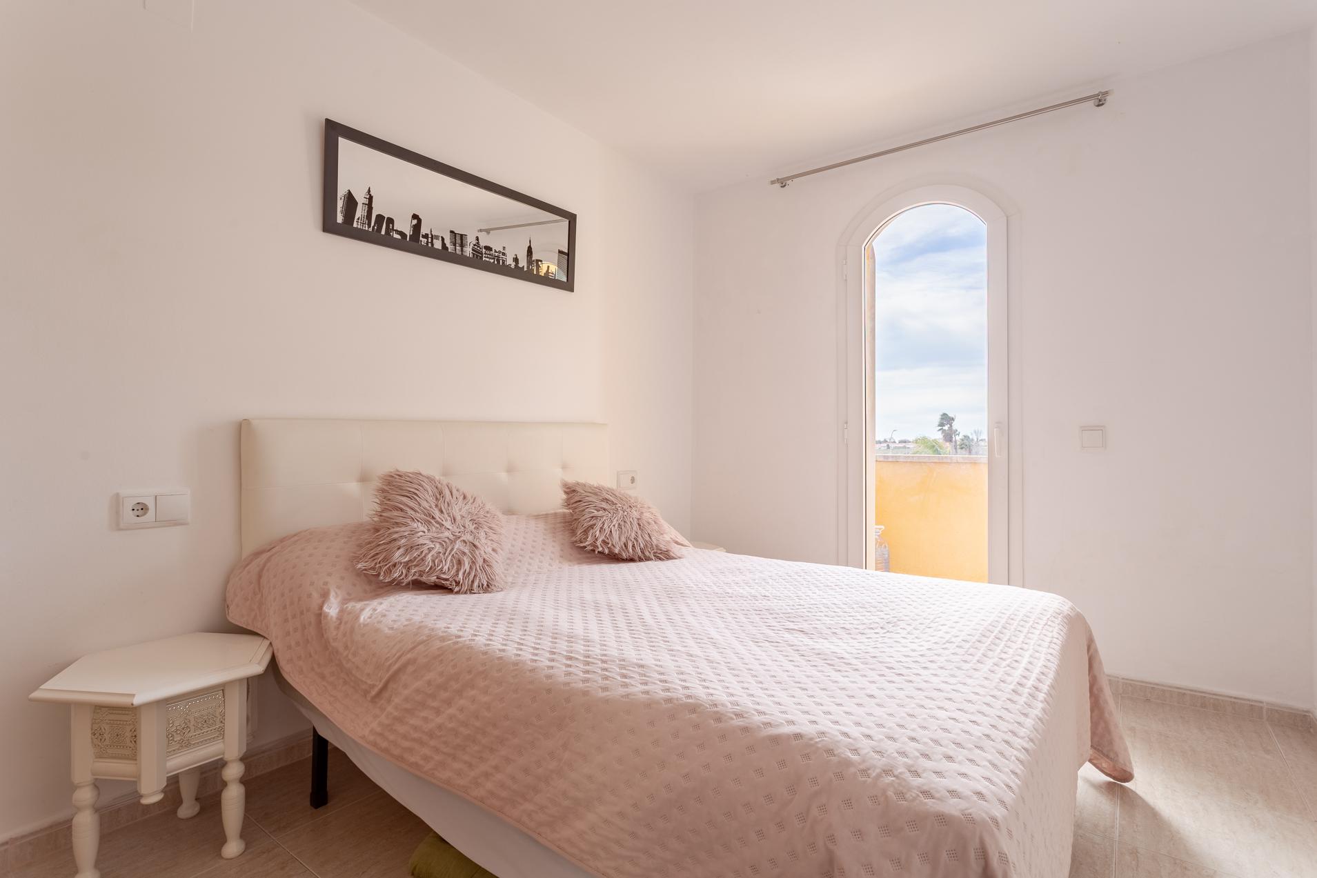 Imagen 18 Piso en venta en Mont-roig Del Camp / Cerca de la playa, en la urbanizacion Solemio.