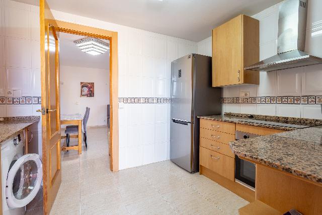 Imagen 16 Inmueble 300699 - Piso en venta en Mont-roig Del Camp / Cerca de la playa, en la urbanizacion Solemio.