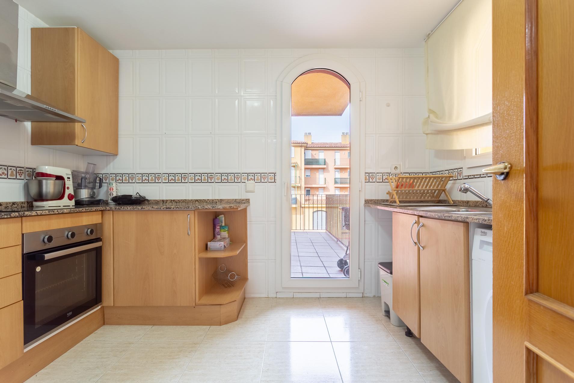 Imagen 14 Piso en venta en Mont-roig Del Camp / Cerca de la playa, en la urbanizacion Solemio.