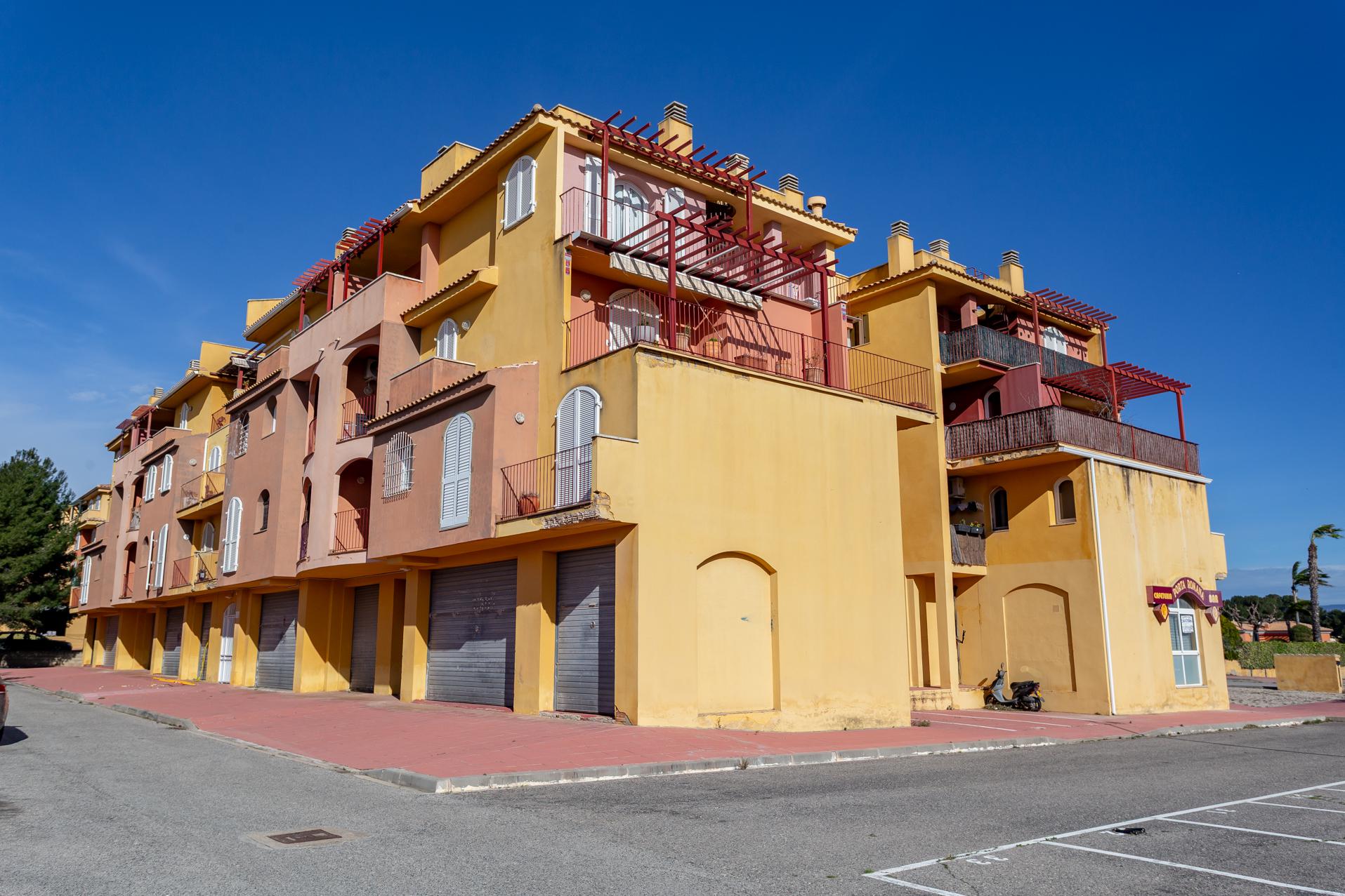 Imagen 33 Piso en venta en Mont-roig Del Camp / Cerca de la playa, en la urbanizacion Solemio.