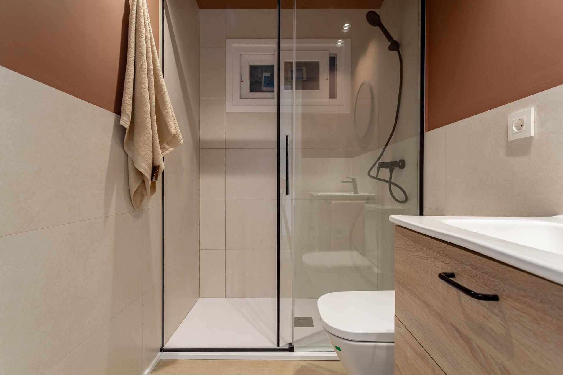 Imagen 19 Apto. Playa en venta en Salou / Apartamento a 2 minutos de la Playa Levante.