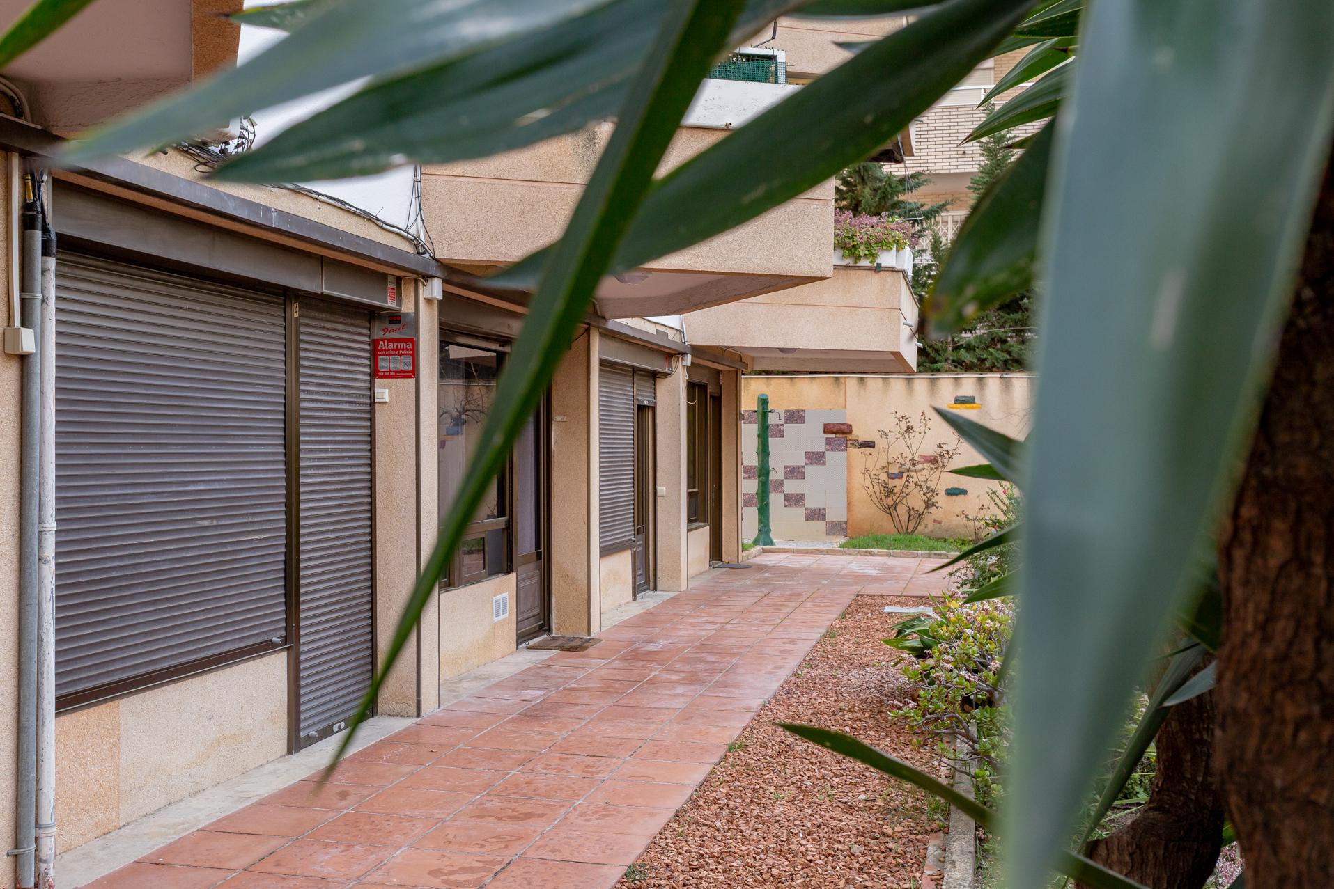 Imagen 20 Apto. Playa en venta en Salou / A 350 metros de la playa Levante.