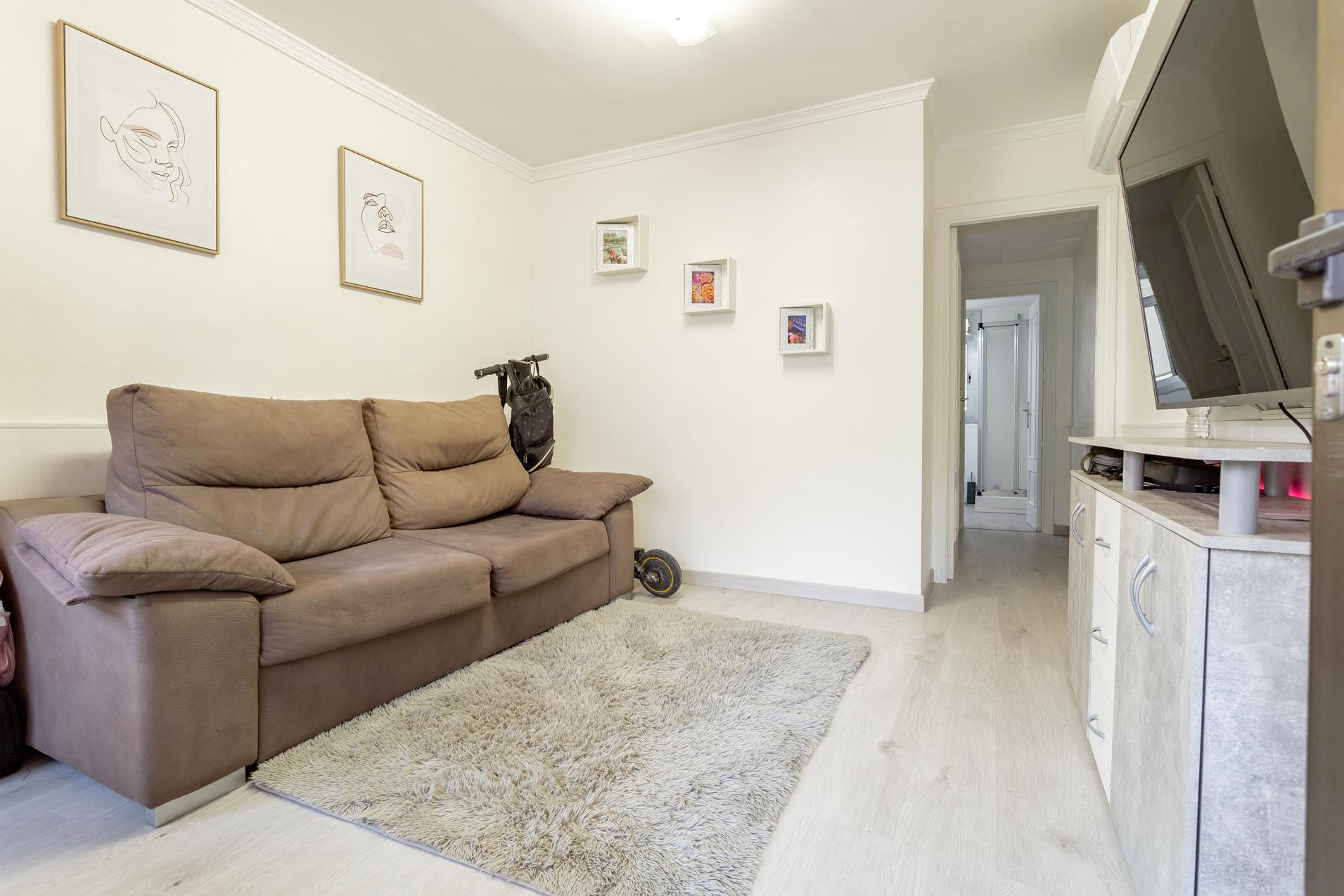 Imagen 2 Apto. Playa en venta en Salou / A 350 metros de la playa Levante.