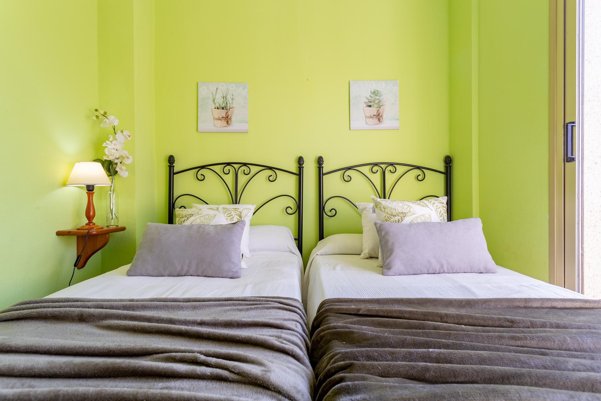 Imagen 16 Apto. Playa en venta en Salou / Piso de 2 habitaciones en venta en calle Priorat, Salou