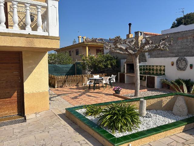 Imagen 31 Inmueble 301793 - Casa Aislada en venta en Deltebre / Chalet individual en Deltebre.