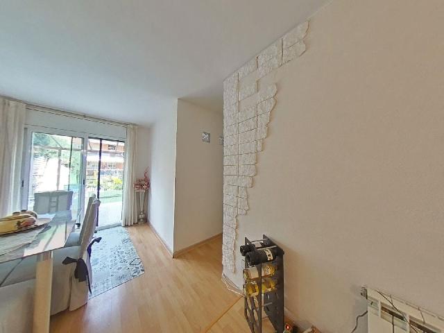 Imagen 2 Inmueble 302057 - Piso en venta en Salou / Planta baja ubicada en pleno centro de Salou.