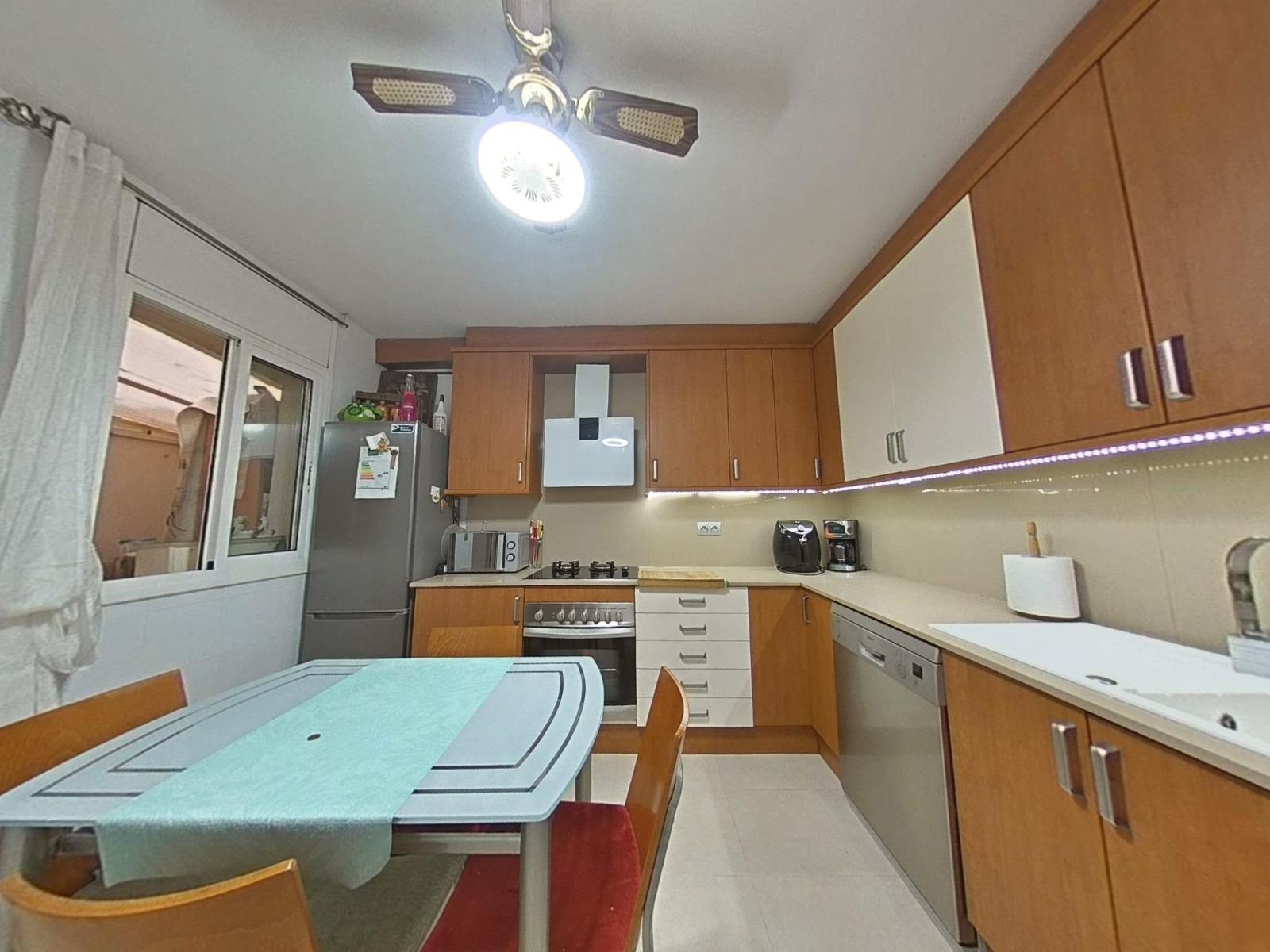 Imagen 12 Piso en venta en Salou / Planta baja ubicada en pleno centro de Salou.