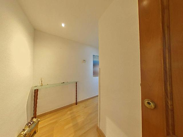 Imagen 22 Inmueble 302057 - Piso en venta en Salou / Planta baja ubicada en pleno centro de Salou.