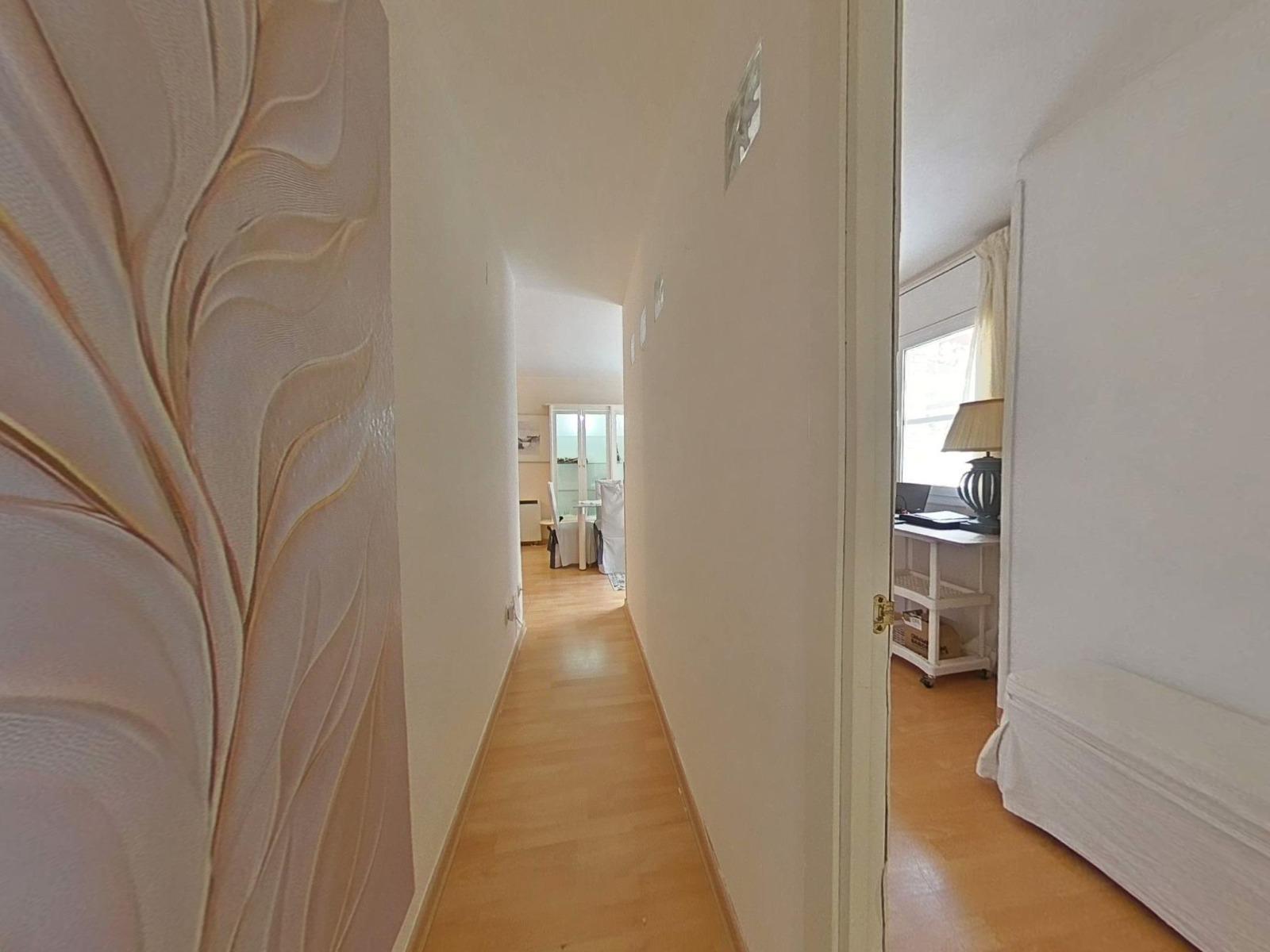 Imagen 26 Piso en venta en Salou / Planta baja ubicada en pleno centro de Salou.